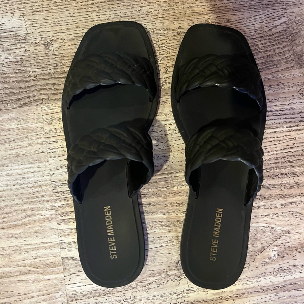 Steve Madden sandals, color black size 8